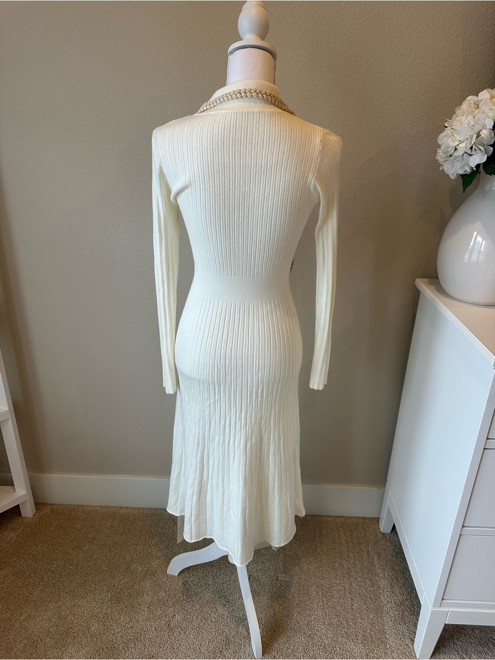 Cream Long-Sleeve Ribbed Knit Dress with Gold-Trim Collar - Picture 3 of 4